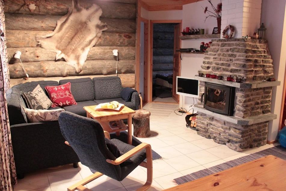 Lost Inn Cabins Äkäslompolo Cameră foto